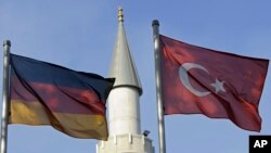 Duisburg kentindeki bir Türk camisi