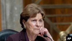 Jeanne Shaheen