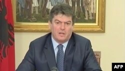 Shqipëri: Presidenti Topi kritikon ashpër forcat politike