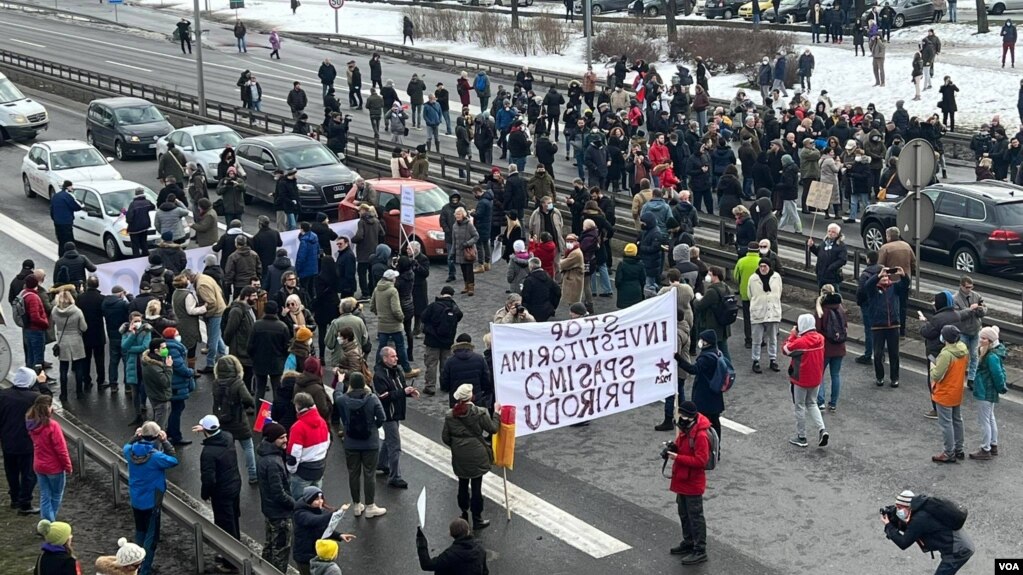 Protestna blokada autoputa zbog najavljenog dolaska Rio Tinta u Srbiju, januar 2022.
