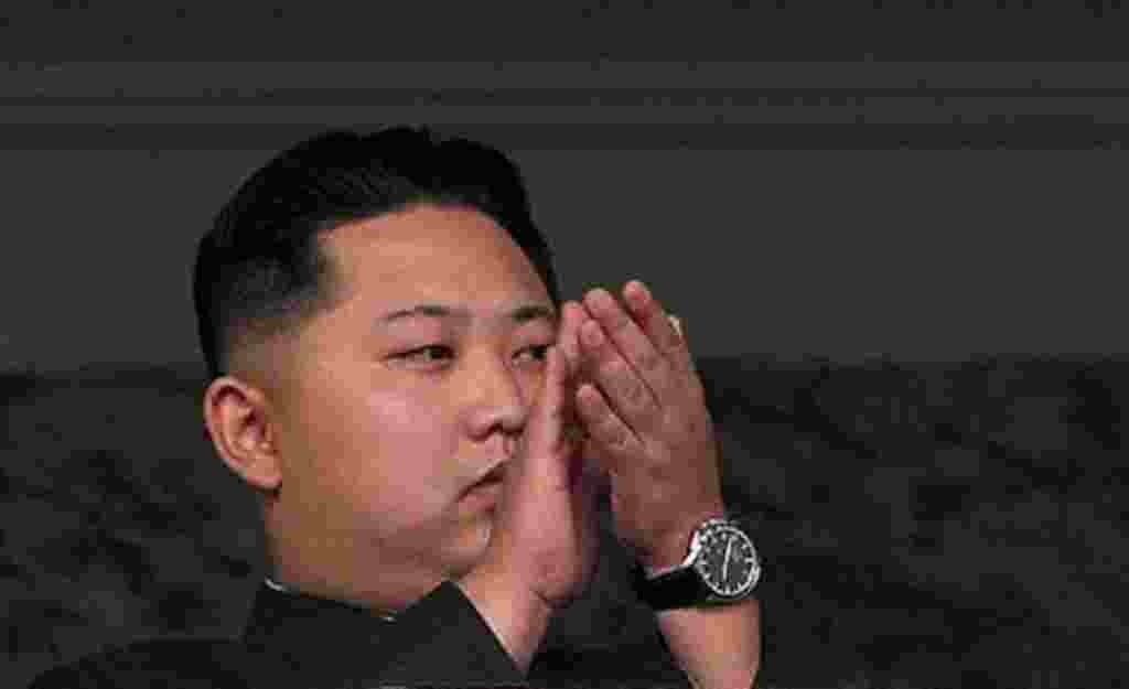 Kim Jong Un attends massive military parade (file photo)