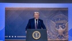 Donald Trump ka laseli Davos lajera ba la