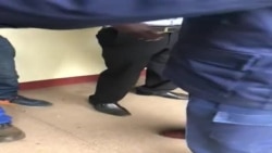 Bathwalisa Nzima Isiphathamandla Samapholisa ...