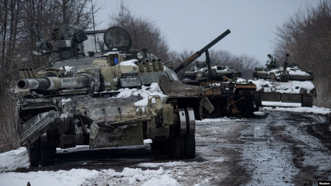 Колонна российских танков, разгромленная ВСУ на подступах к Сумам
