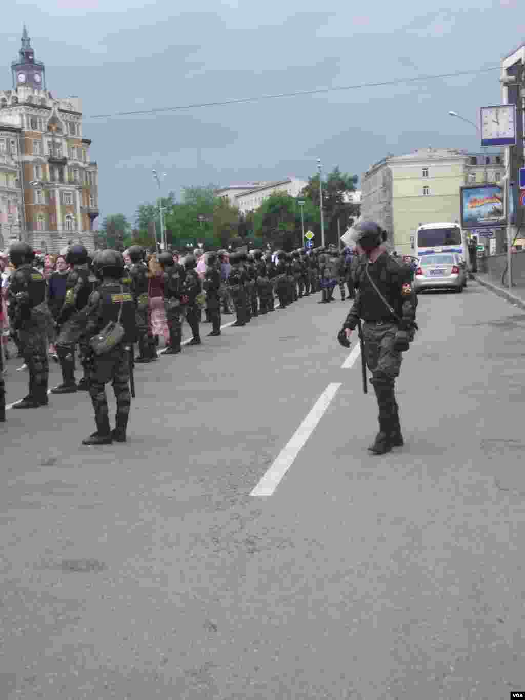 Петербургский «Марш»
