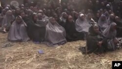 Des jeunes filles enlevées par Boko Haram ont pu être identifiées grâce à la vidéo diffusée par la milice extrémiste islamique