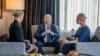 جو بایدن، رییس جمهور ایالات متحده، روز پنجشنبه به صورت خصوصی با همسر و دختر الکسی نوالنی، منتقد فقید کرملین در ایالات کالیفورنیا ملاقات کرد 