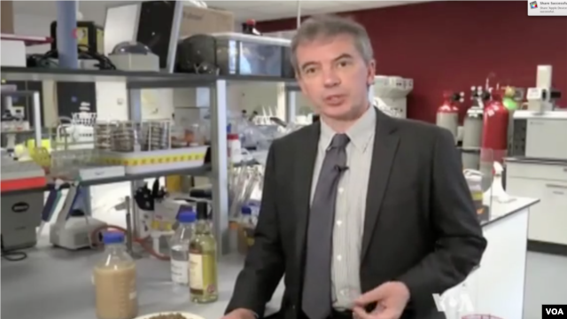 El profesor escocés Martin Tangney ha descubierto cómo usar los desechos de la destilación del whisky y convertirlos en biobutanol.