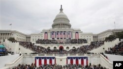 Presiden Donald Trump menyampaikan pidato seusai pelantikannya sebagai Presiden ke-45 Amerika Serikat di Gedung Capitol, Washington, D.C., 20 Januari 2017. (Foto: dok).