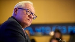 Wakil Menteri Luar Negeri Rusia Sergei Ryabkov berbicara kepada media pada konferensi pers di Moskow, Rusia, Senin, 10 Februari 2025. (Pavel Bednyakov/AP)