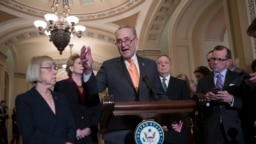 Lãnh đạo phe Dân chủ tại Thượng viện Chuck Schumer nhất quyết không cấp tiền cho ông Trump xây tường biên giới 