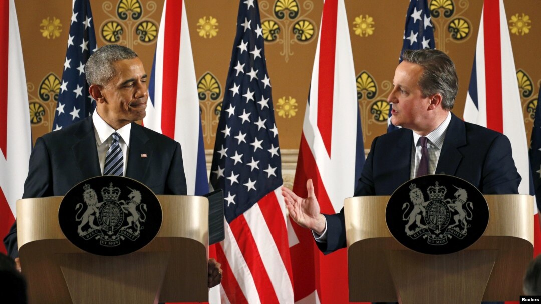 Presiden AS Barack Obama dan Perdana Menteri Inggris David Cameron dalam konferensi pers gabungan di London, April 2016. (Reuters/Kevin Lamarque)