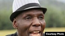 Oliver Mtukudzi