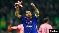 Dan wasa Gianluigi Buffon