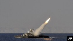 ການທົດລອງຍິງລູກສອນໄຟຂອງອີຣ່ານ.
ວັນທີ 9 ມັງກອນ 2012.