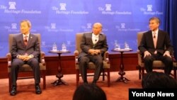 안호영 주미대사(왼쪽부터)와 사사에 겐이치로 주미 일본대사, 성 김 미국 국무부 대북정책 특별대표가 8일 미국 헤리티지재단에서 열린 '대사들의 대화' 세미나에 참석했다.