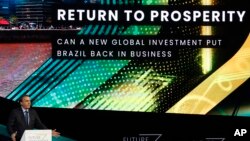 El presidente de Brasil, Jair Bolsonaro, durante el foro sobre inversiones en Arabia Saudí. Bolsonaro defendió sus políticas ambientales y criticó la elección de Alberto Fernández en Argentina. 