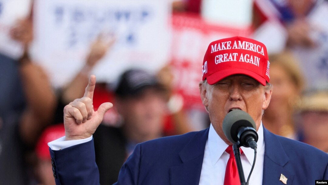 Donald Tramp u kampanji u Viskonsinu (Foto: REUTERS/Brendan McDermid)