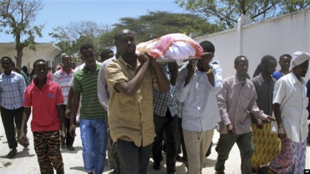 Somalian journalist Abdisatar Dahir Sabriye died in a September 2012 suicide bomb attack at a Mogadishu cafe frequented by politicians and journalists.