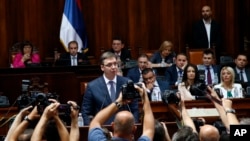 Predsednik Srbije Aleksandar Vučić u jednom od prošlih obraćanja parlementu, Foto: AP Photo/Darko Vojinovic