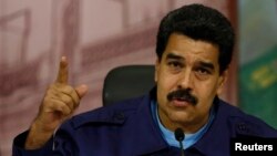 Maduro dijo que está dispuesto a dialogar con Estados Unidos y a nombrar embajadores.