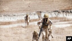 Ciidamada Burkina faso oo dagaal kula jira Al Qacida