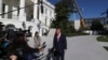 Президент США Дональд Трамп отвечает на вопросы журналистов перед вылетом  в Канзас, Белый дом, Вашингтон, округ Колумбия, США, 19 октября 2026 года.  (Фото: Reuters/Умит Бекташ)