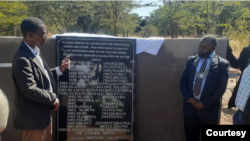 Elinye lamatshe esikhumbuzo se Gukurahundi awadilizwa ngabantu abangaziwayo.
