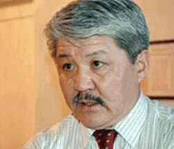 Baktibek Beshimov, Qirg'izistonning Hindistondagi sobiq elchisi, Akayev va Bakiyev ma'muriyatlariga qarshi chiqishlari bilan tanilgan