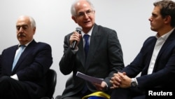 El exalcalde Caracas, Antonio Ledezma, afirmó que desde que el exmandatario español, José Luis Rodríguez Zapatero, se incorporó al diálogo "hemos salido con las manos vacías". 