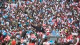 Umukandida Paul Kagame ubwo yiyamamarizaga mu karere ka Muhanga