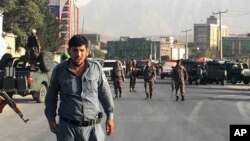 La police afghane patrouille dans les rues de Kaboul, le 13 septembre 2017.