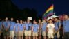 同性恋者在白宫前悼念奥兰多惨案遇难者