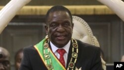 FILE: Zimbabwean President Emmerson Mnangagwa delivers his State of the nation address at the opening session of parliament in Harare, Oct. 1, 2019. 