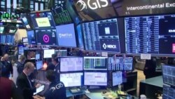 Pergantian Tahun di Wall Street Ditandai Penguatan Indeks-Indeks Utama