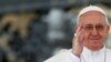 Papa se reúne con burocracia del Vaticano