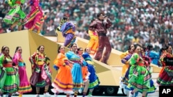 گوشۀ از مراسم فرهنگی افتتاحیۀ جام جهانی فوتبال ۲۰۲۶ در شهر مکسیکو سیتی - پایتخت مکسیکو