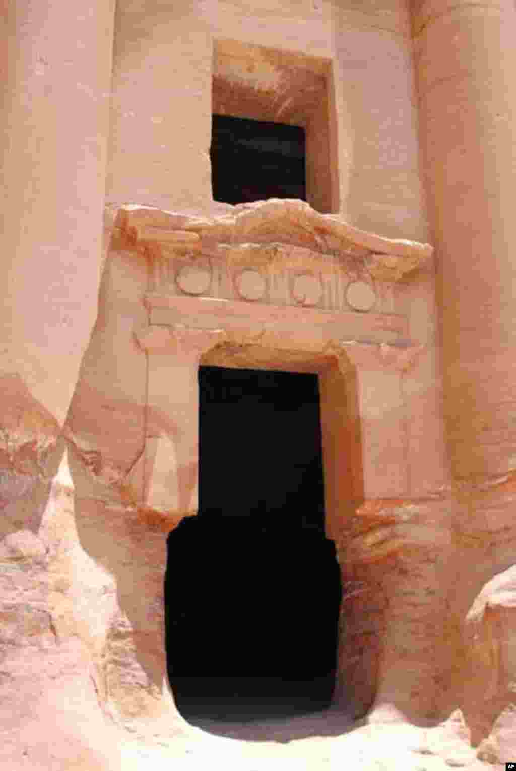 Unforgettable Trip to Petra, Jordan - a World Heritage Site