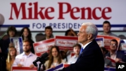 ARCHIVO - El candidato presidencial republicano, el exvicepresidente Mike Pence, habla en un evento de campaña, el 7 de junio de 2023, en Ankeny, EEUU.