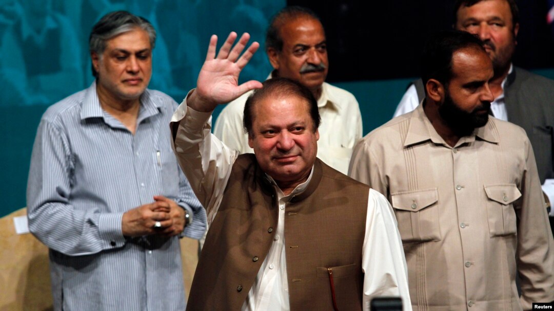 Pokiston bosh vaziri Navoz Sharif