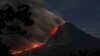 Indonesia: Núi lửa Sinabung vẫn phun tro bụi lên không trung