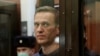 Kremlin Critic Navalny Threatens Hunger Strike Over Lack of Medical Care 