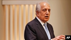  Zalmay Khalilzad - enviado americano ás negociações com os Talibã