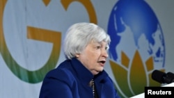 Menteri Keuangan AS Janet Yellen berbicara di Bengaluru, India hari Kamis (23/2).