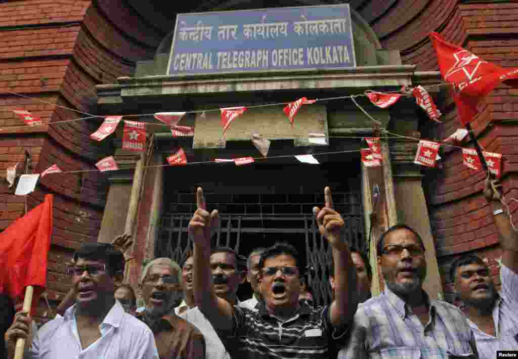 اِس ٹیلی گرام سروس کا آغاز 1850ء میں کلکتہ اور ڈائمنڈ ہاربر کے درمیان تجرباتی بنیاد پر کیا گیا تھا۔