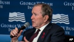 Rais wa zamani George W. Bush alipoadhimisha miaka 20 ya Mpango wa Dharura wa Rais wa Misaada ya UKIMWI barani Afrika, PEPFAR, katika Taasisi ya Amani huko Washington, Feb. 24, 2023.(AP) 