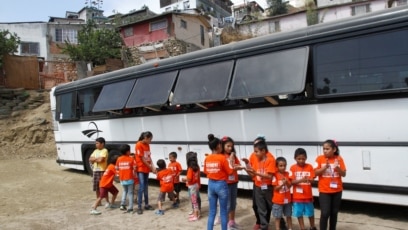 A Bus Becomes a School for Migrant Children in Mexico