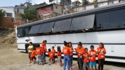 Quiz - A Bus Becomes a School for Migrant Children in Mexico