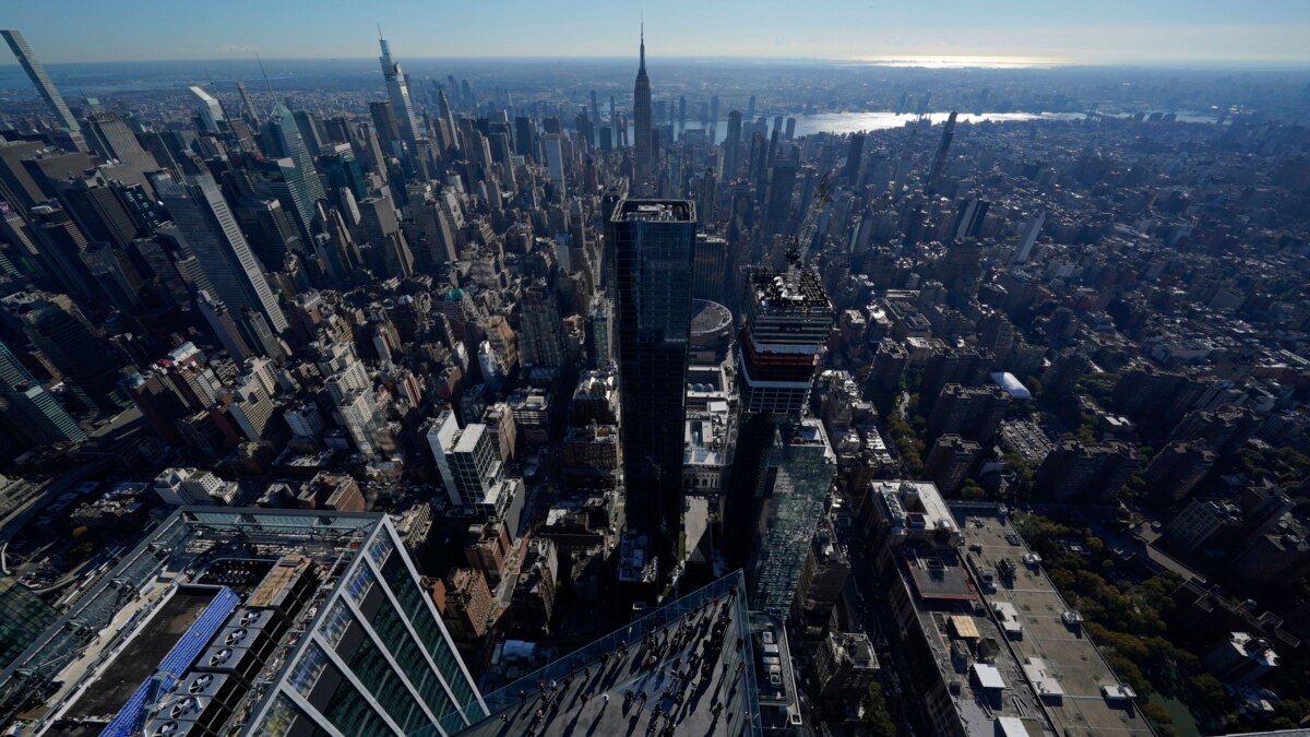 New York City Updates Drone Flood Warnings in Slurred Spanish