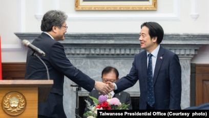 台日关系“史上最佳” 日中关系紧张之际，日本多名国会议员访问台湾